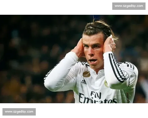 朗尼克曝猛料！阿拉巴重伤前拜仁曾密议签回，休战超 1 年或改写转会史